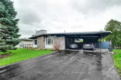 14 BEDALE Drive, Crystal Bay - Rocky Point - Bayshore, ON K2H 5M1