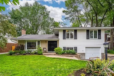 29 CROFTON Road, South of Baseline to Knoxdale, ON K2G 0N1