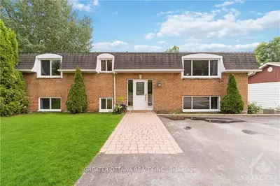 347 DONALD B MUNRO Drive, Carp - Huntley Ward, ON K0A 1L0