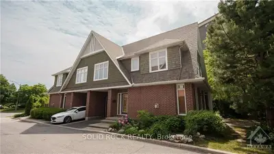 144 MANORHILL, Alta Vista and Area, ON K1H 2J4