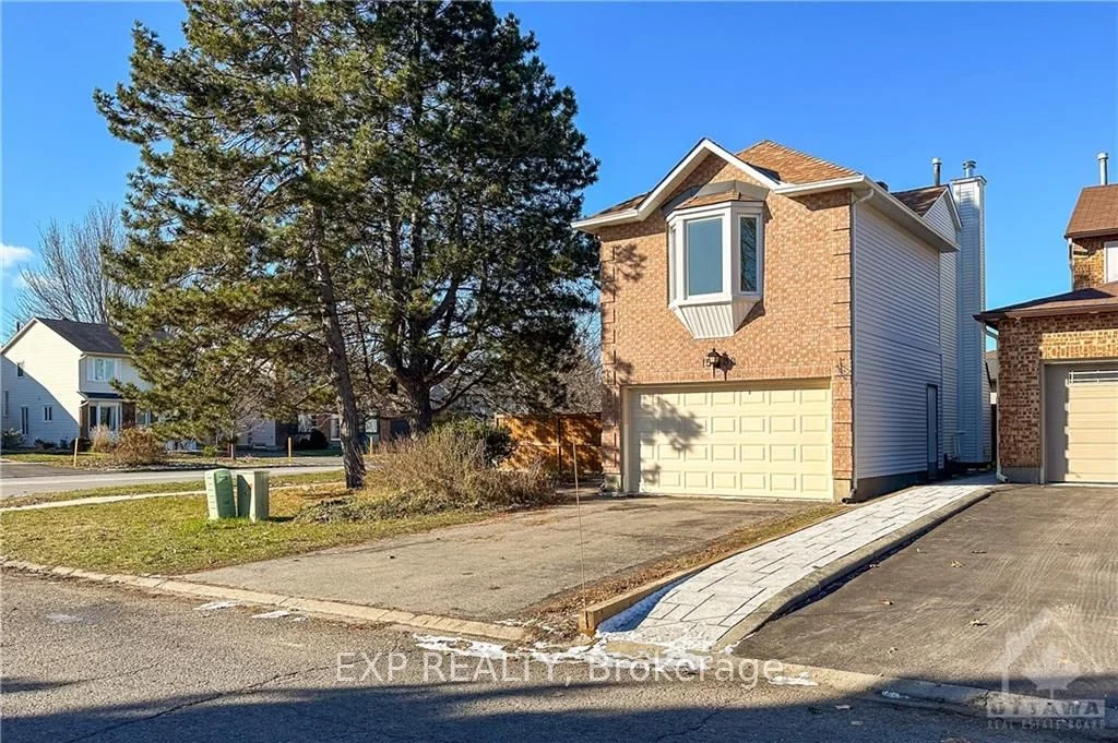 1538 KAMOURASKA Circle, Orleans - Convent Glen and Area, ON K1C 3J3