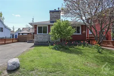 300 BRITANNIA Road, Britannia - Lincoln Heights and Area, ON K2B 5X4
