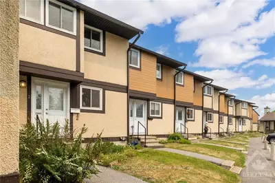 3399 PAUL ANKA Drive 2, Hunt Club - Windsor Park Village and Area, ON K1V 9R8