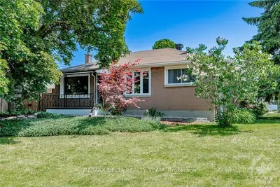 1200 ISIDORE Street, Overbrook - Castleheights and Area, ON K1K 3J9