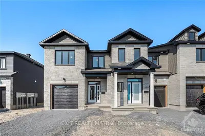 713 NAMUR Street, Russell, ON K0A 1W0