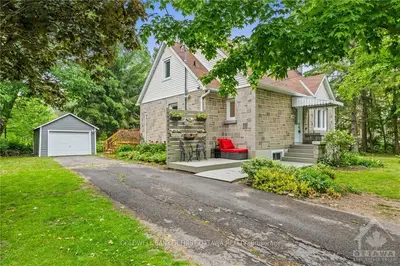 2317 ANDREW Street, Manotick - Kars - Rideau Twp and Area, ON K0A 2T0