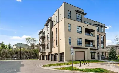 100 MONTBLANC 301, Orleans - Convent Glen and Area, ON K1C 0B2