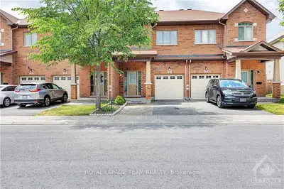 303 VIA SAN MARINO Street, Barrhaven, ON K2J 5X8