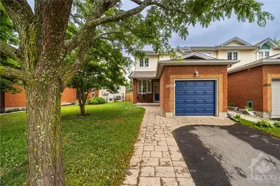 2075 SCULLY Way, Orleans - Cumberland and Area, ON K4A 4L9