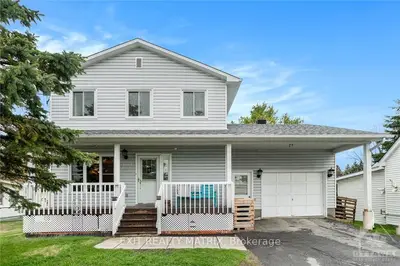 3681 CHAMPLAIN Street, Clarence-Rockland, ON K0A 1E0
