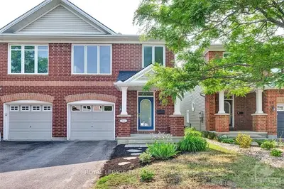 54 STEDMAN Street, Blossom Park - Airport and Area, ON K1T 4G7