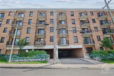 50 BURNSIDE Avenue 301, West Centre Town, ON K1Y 2M2
