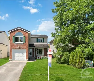 6667 TOONEY Drive, Orleans - Convent Glen and Area, ON K1C 6R1