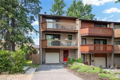 18 BIRCHDALE Avenue, Crystal Bay - Rocky Point - Bayshore, ON K2H 5A2