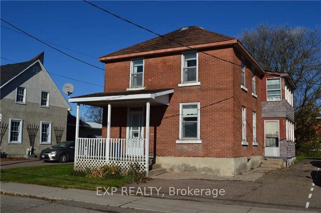 47 BONNECHERE Street N, Renfrew, ON K7V 1Y8