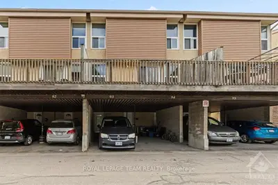 3415 UPLANDS Drive 93, Hunt Club - Windsor Park Village and Area, ON K1V 9N4