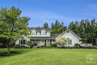 2859 BASELINE Road, Clarence-Rockland, ON K4K 1W7