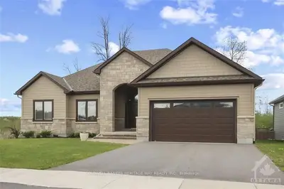 193 Sheppard Avenue, Drummond/north Elmsley, On K7h 0a4