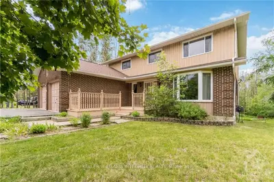 9229 County Road 44 Road, Edwardsburgh/cardinal, On K0g 1t0