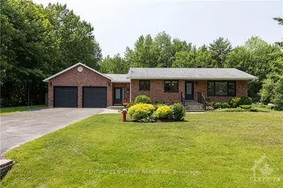 4724 Boundary Road, Carlsbad Springs, On K0a 1k0