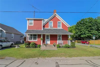 633 East Street, Edwardsburgh/cardinal, On K0e 1e0