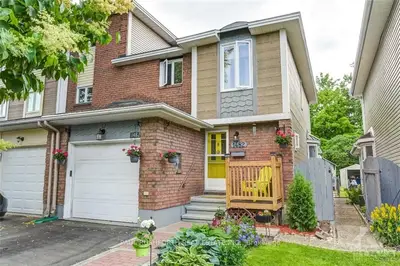 1482 THURLOW Street, Orleans - Cumberland and Area, ON K4A 1X6