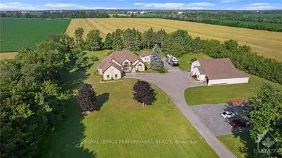 1796 Ste-marie Street, Russell, On K0a 1w0