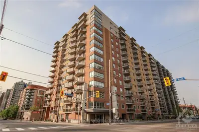 429 Somerset Street 305, Ottawa Centre, On K2p 2p5