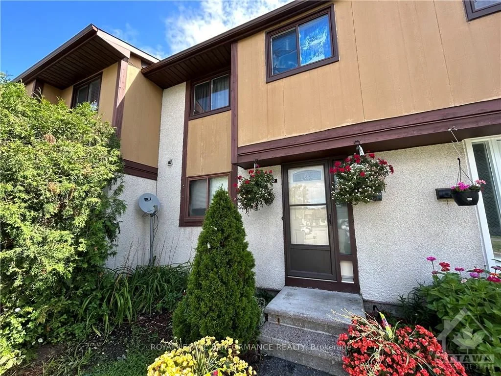 1462 MURDOCK Gate, Cyrville - Carson Grove - Pineview, ON K1J 8R5