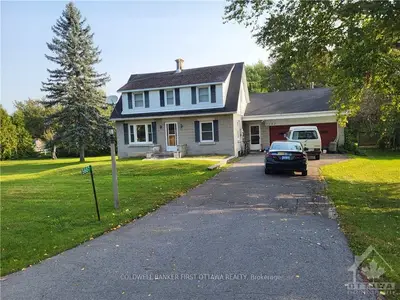 5687 First Line Road, Manotick - Kars - Rideau Twp and Area, ON K0A 2E0