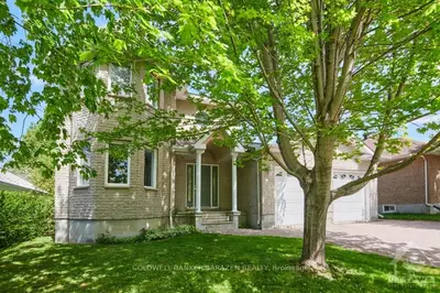 19 Norice Street, Meadowlands - Crestview And Area, On K2g 2x3
