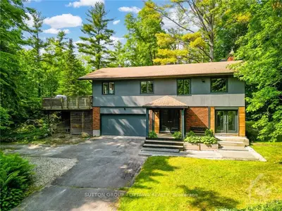 149 Pineridge Road, Carp - Huntley Ward, On K0a 1l0