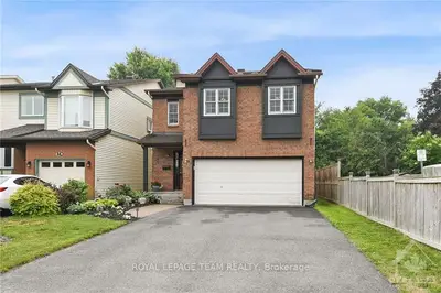 42 ROSEGARDEN Crescent, Hunt Club - South Keys and Area, ON K1T 3A9