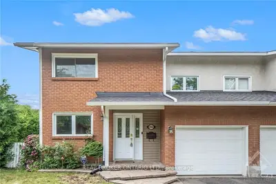 2061 GATINEAU VIEW Crescent, Beacon Hill North - South and Area, ON K1J 7W9