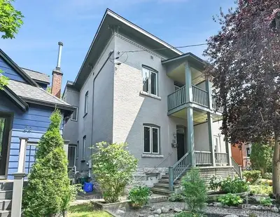 18 Ivy Crescent, New Edinburgh - Lindenlea, On K1m 1y2