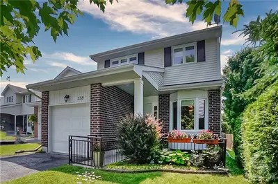 258 Kinglet Way, Orleans - Cumberland And Area, On K1e 2v1