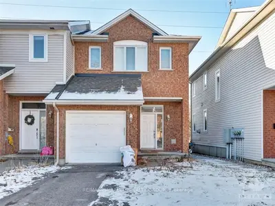 10 Sonata Place, Alta Vista and Area, ON K1G 6H2