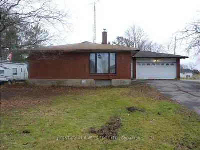10618 Maple Street, North Dundas, On K0e 1w0