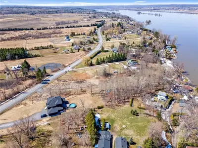 3435 OLD HIGHWAY 17 Road 14, Clarence-Rockland, ON K4K 1W1