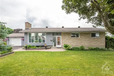 37 Largo Crescent, Meadowlands - Crestview And Area, On K2g 3c9