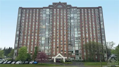 2760 CAROUSEL Crescent 908, Blossom Park - Airport and Area, ON K1T 2N4