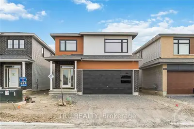 819 Snowdrop Crescent, Blossom Park - Airport And Area, On K1t 0x7