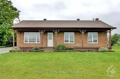 3160 DUNNING Road, Orleans - Cumberland and Area, ON K0A 3E0
