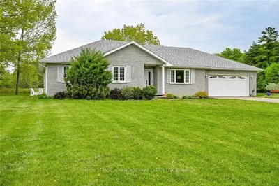 163 Glenn Drive, Tay Valley, On K7h 3c7