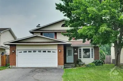 1187 Bordeau Grove, Orleans - Convent Glen And Area, On K1c 2m6