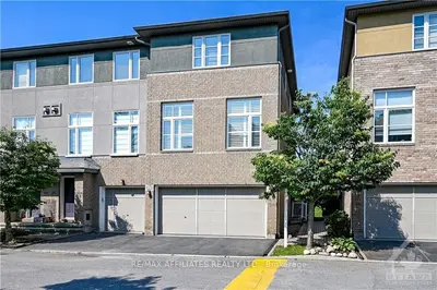 26 Pondside, Manor Park - Cardinal Glen And Area, On K1k 4x3