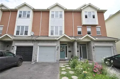 87 GLENHAVEN, Billings Bridge - Riverside Park and Area, ON K1V 2B2