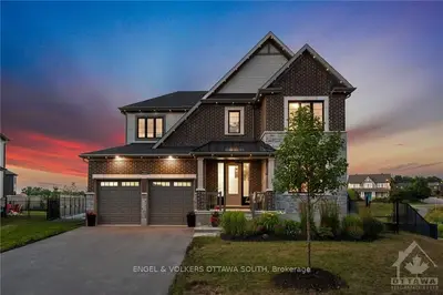 721 Coast Circle, Manotick - Kars - Rideau Twp And Area, On K4m 0e9