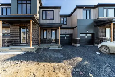 809 Cerulean Way, Orleans - Convent Glen and Area, ON K1W 0S7