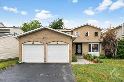 5944 Meadowglen Drive, Orleans - Convent Glen And Area, On K1c 5z6